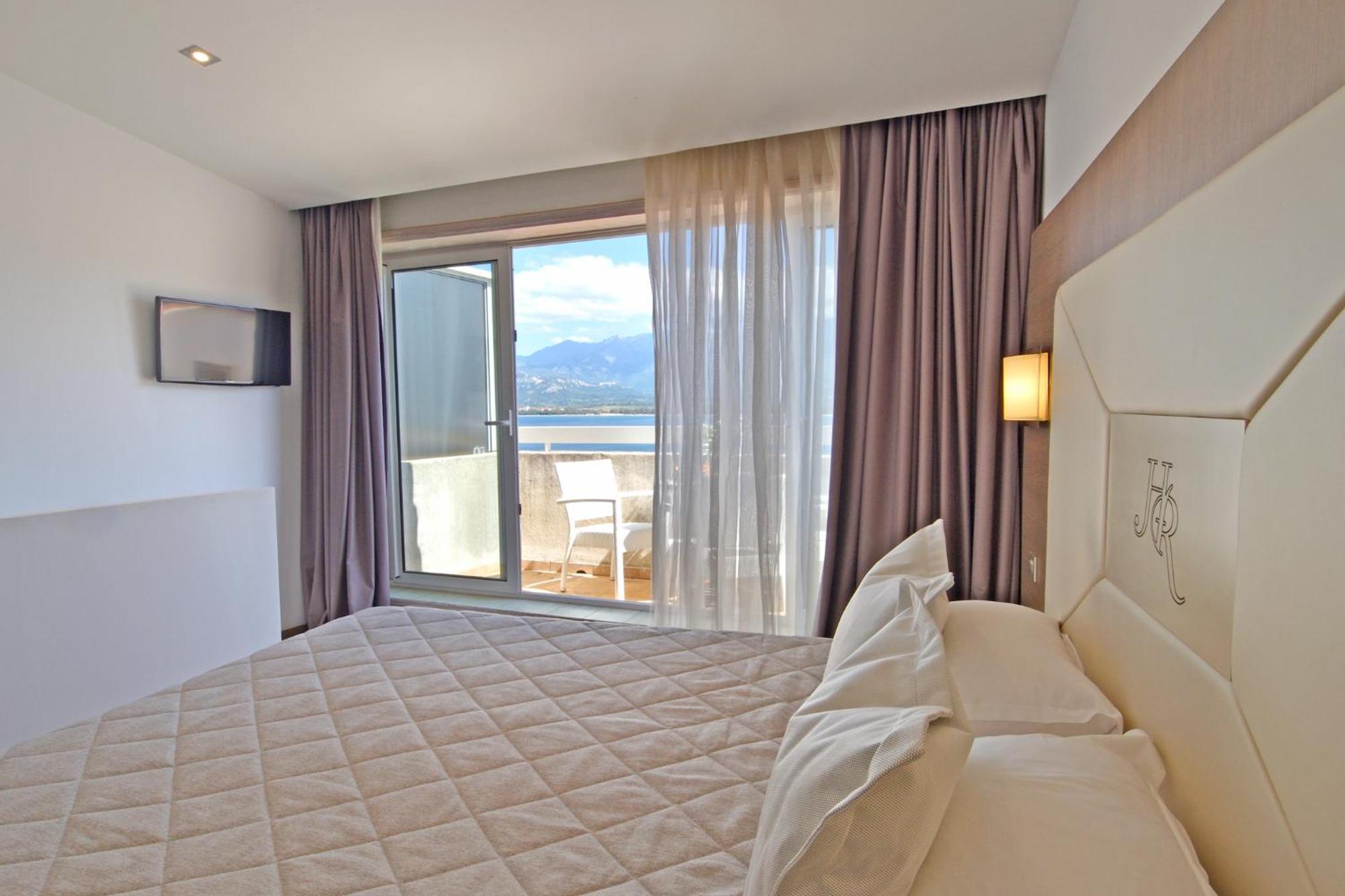 Hotel Le Rocher Calvi  Eksteriør billede