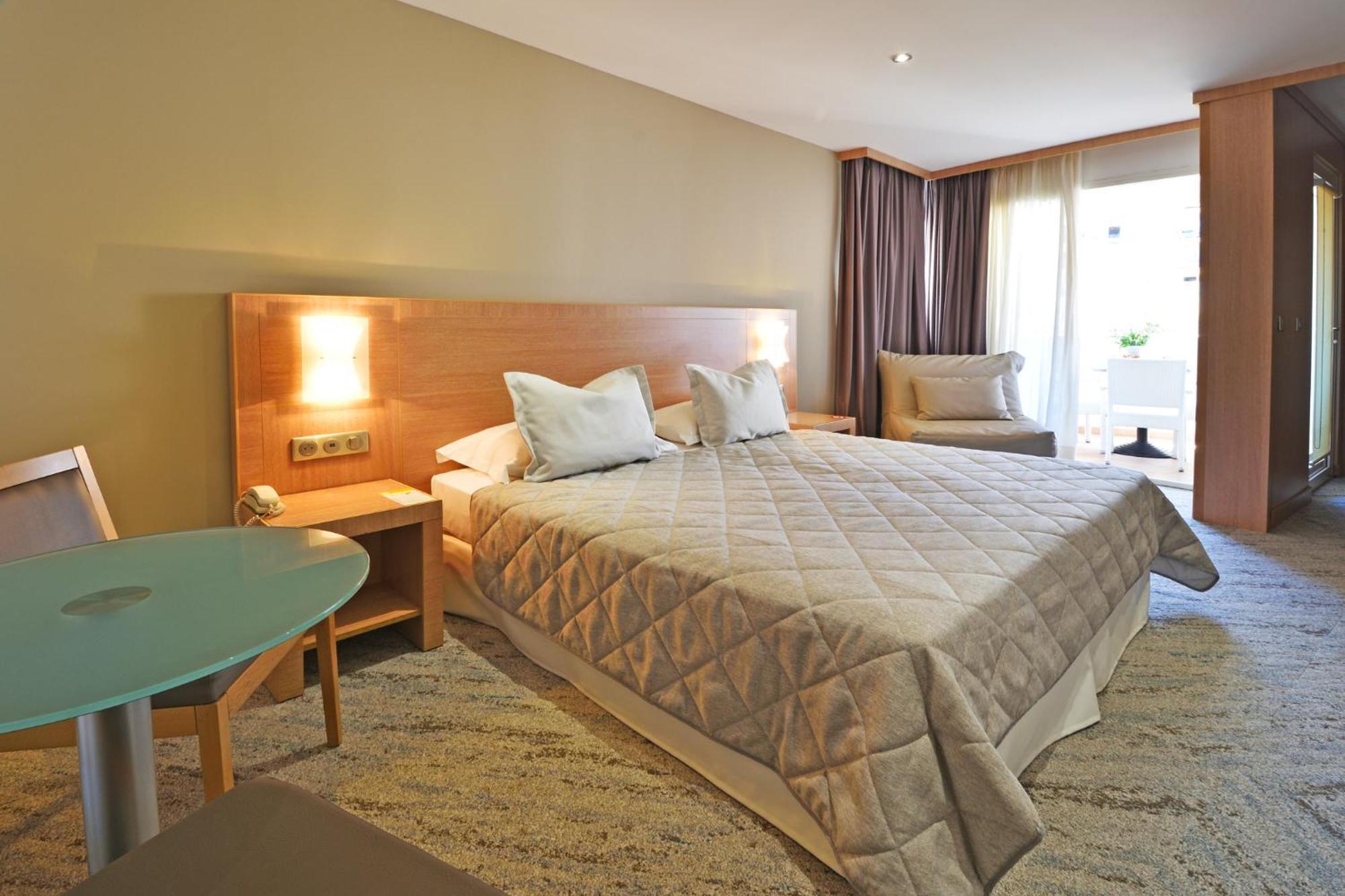 Hotel Le Rocher Calvi  Eksteriør billede