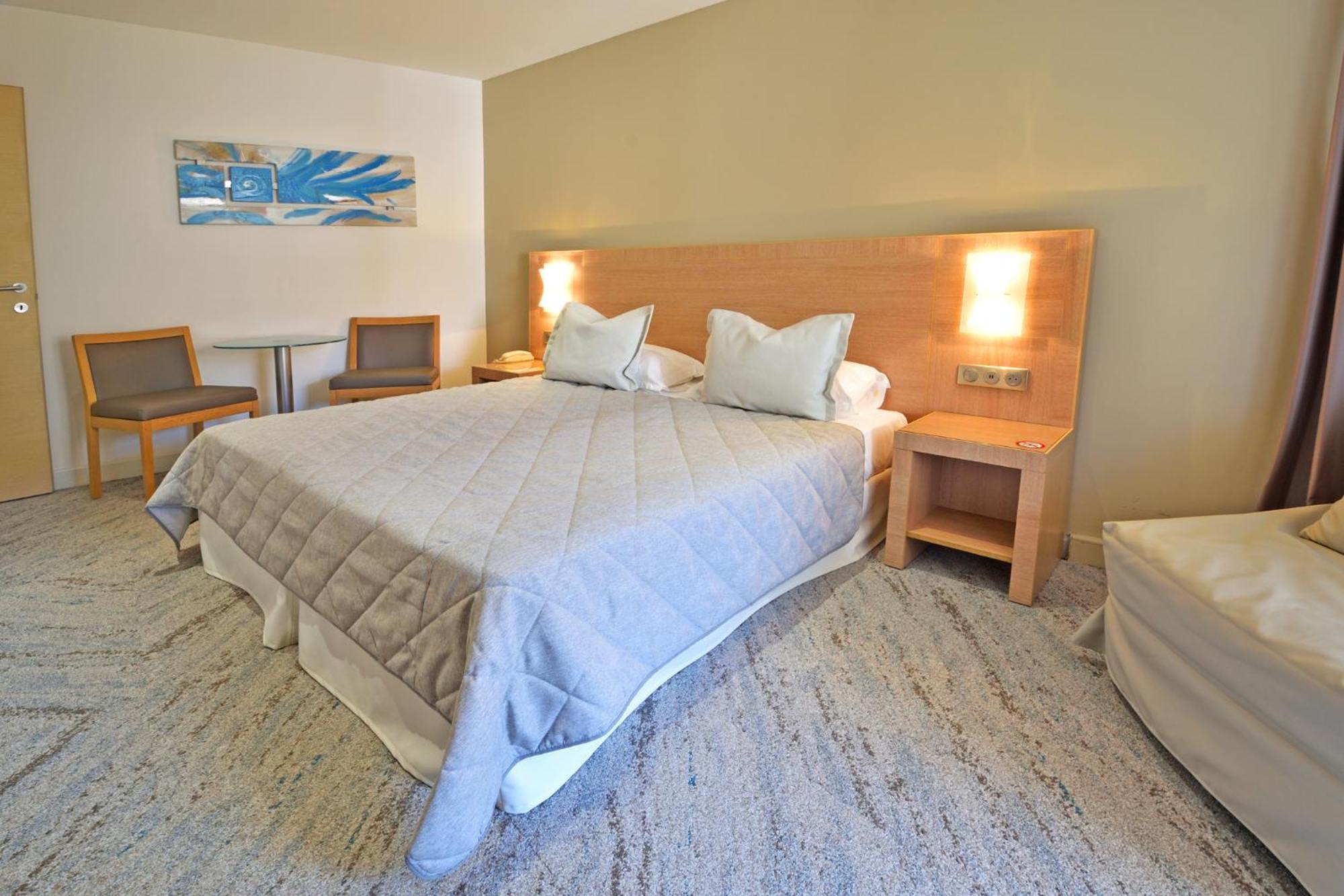 Hotel Le Rocher Calvi  Eksteriør billede