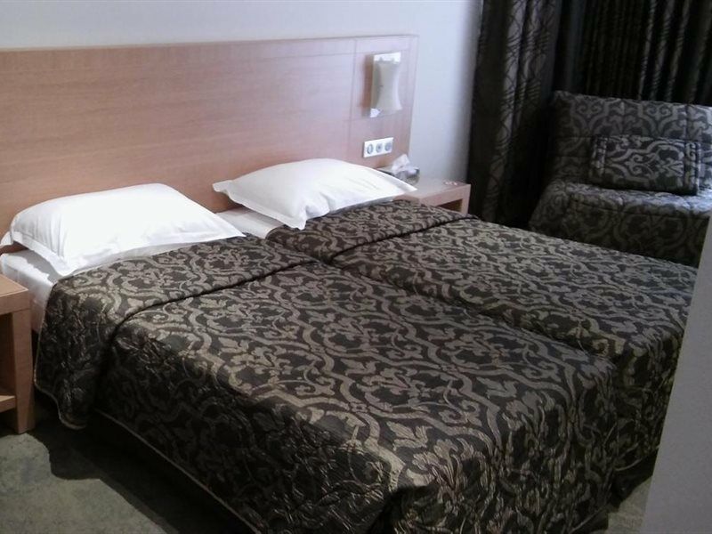Hotel Le Rocher Calvi  Eksteriør billede