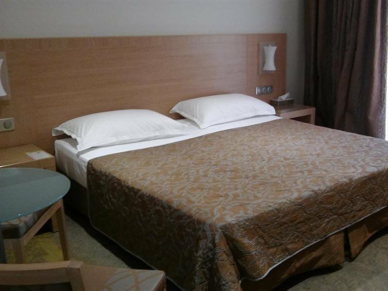 Hotel Le Rocher Calvi  Eksteriør billede